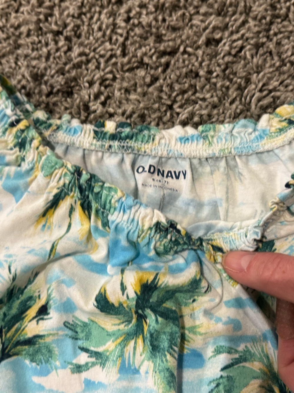 5/$25 Old Navy tropical palm print girls romper in Blue, Green & Yellow - Picture 3 of 5